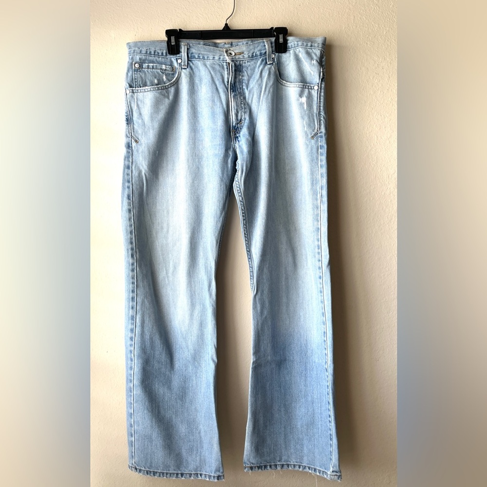 Men's Light Blue Jeans